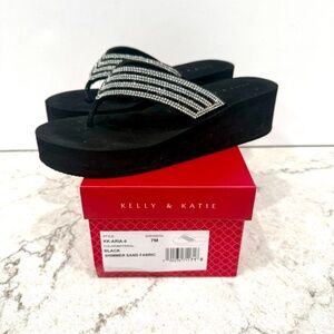 Kelly & Katie Platform Wedge Rhinestone Flip Flop. Blingy Black Foam. Size 7.